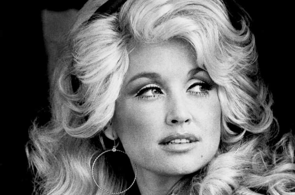 Dolly Parton wants you to sing Jolene with the new #JoleneChallenge